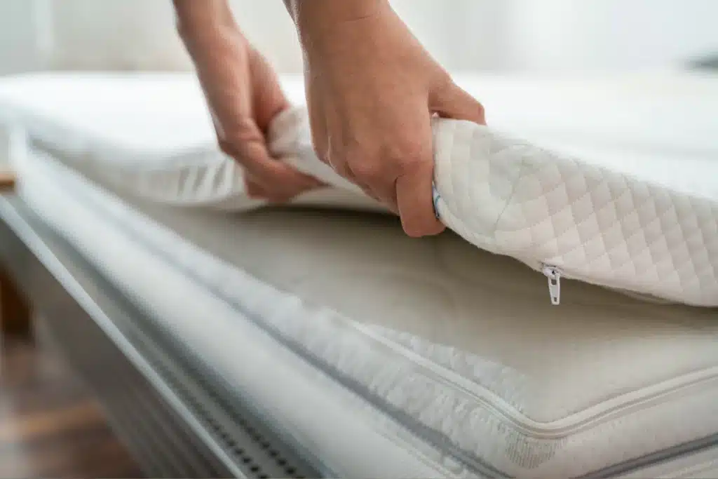 how to get sweat smell out of mattress